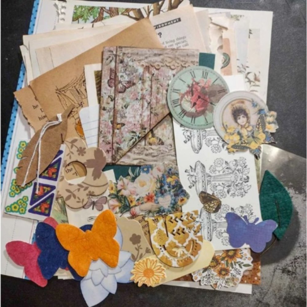 Junk Journal Kit Vintage pages Enchanted forest animals nature cottagecore